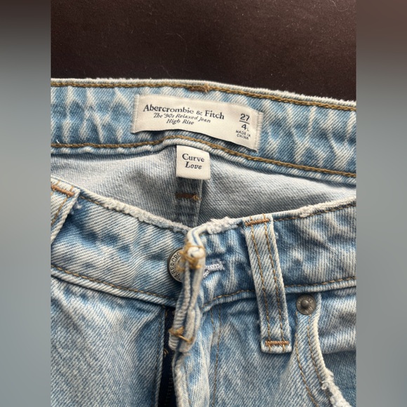 Abercrombie & fitch 90s wide denim - Picture 3 of 3